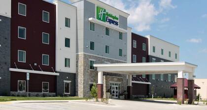 Holiday Inn Express Fargo SW - I-94 Medical Center by IHG
