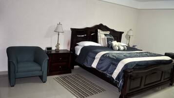 Suite presidencial | Sábanas de algodón egipcio, decoración personalizada y wifi gratis