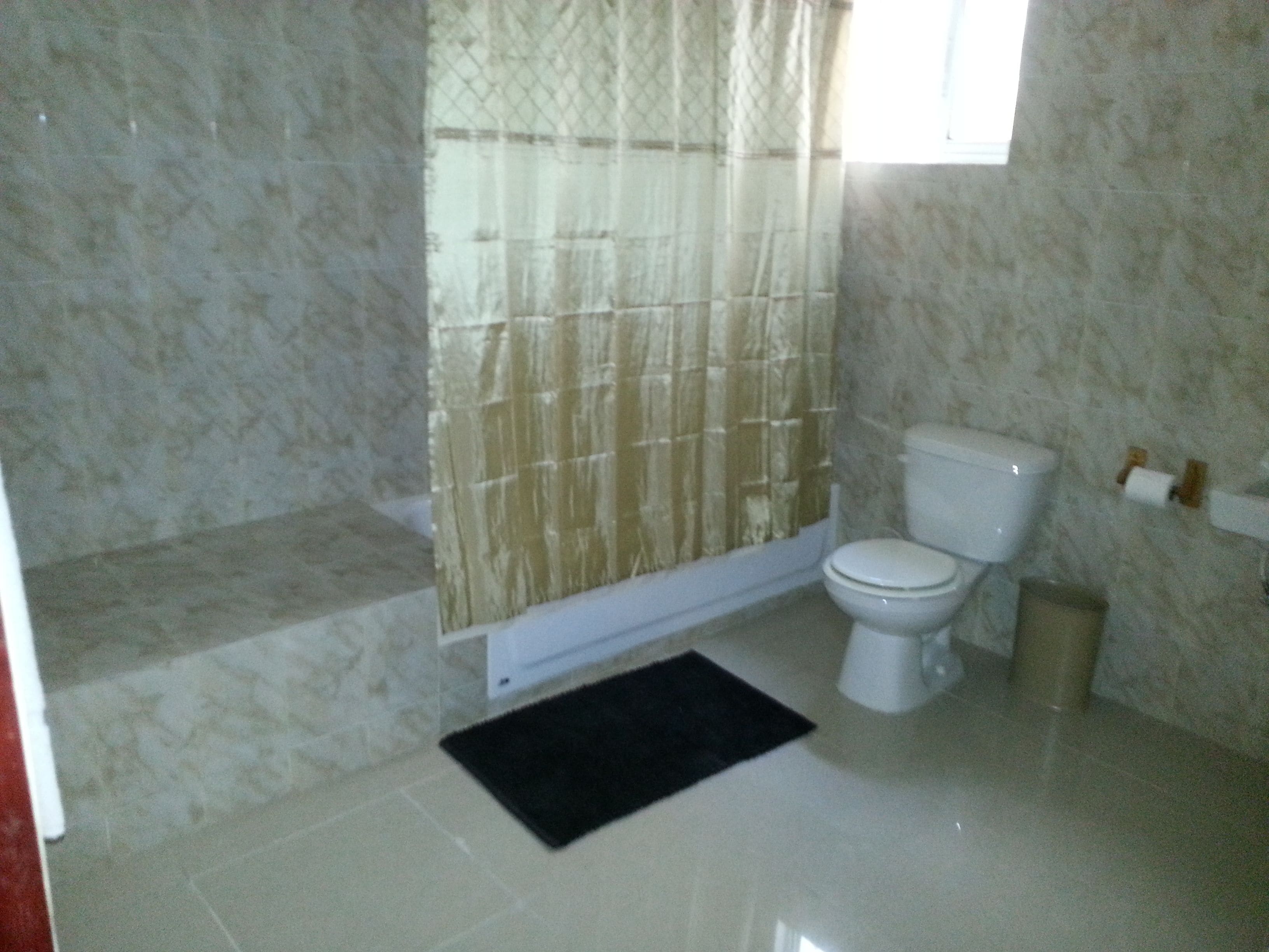 double room | bathroom | combined shower/bathtub, spring water bathtub, rainfall showerhead