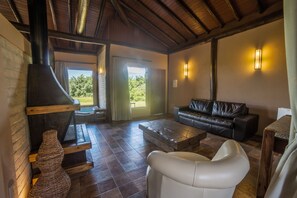 Huvila (Atibainha) | Minibaari, tallelokero huoneessa, työpöytä, ilmaiset vauvansängyt