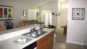 Private kitchen - Time Out Florida Villas (Clermont)
