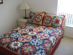 1 bedroom, iron/ironing board, free WiFi