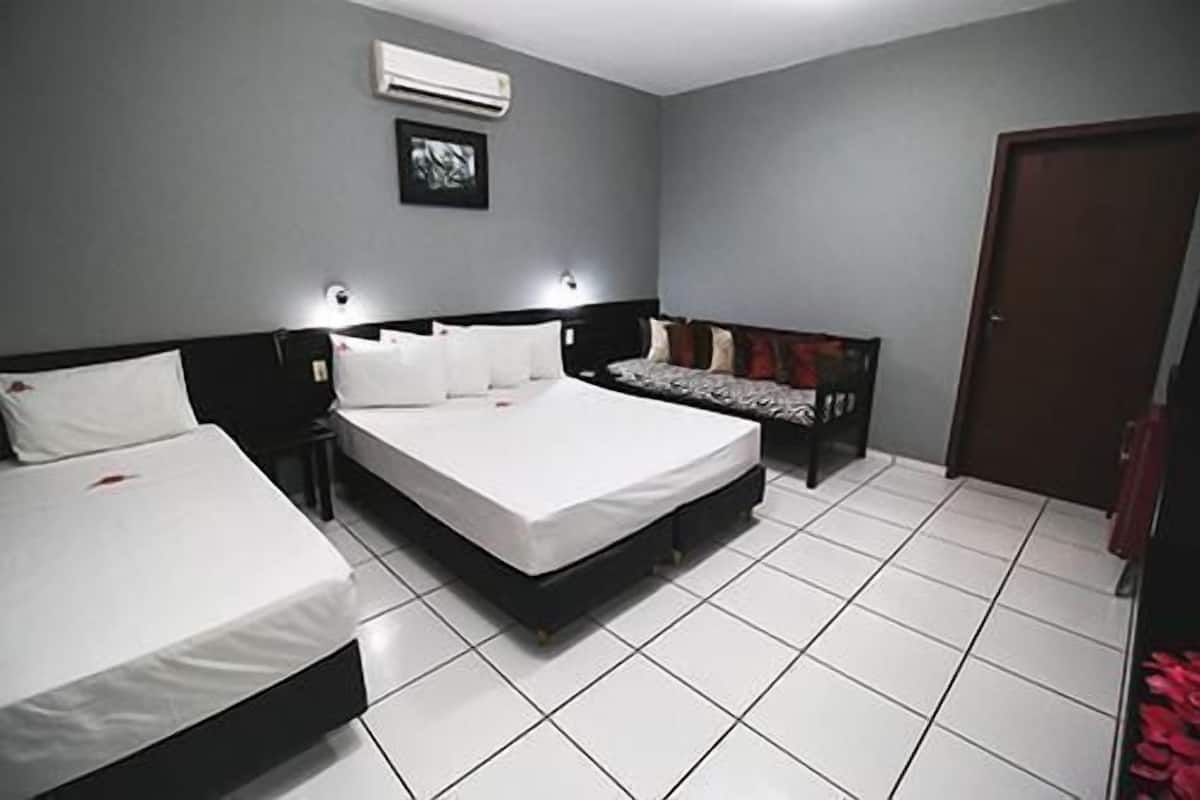 Minibar, bureau, Wi-Fi gratuit, draps fournis