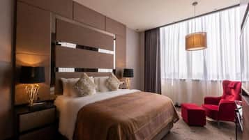 Premier-Zimmer | Minibar, Zimmersafe, individuell dekoriert, individuell eingerichtet