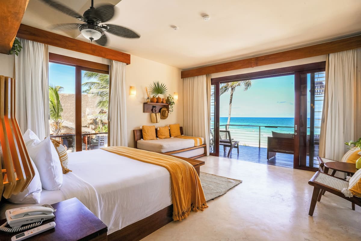 penthouse, private pool, beachfront | 1 bedroom, frette italian sheets, premium bedding, pillow-top beds