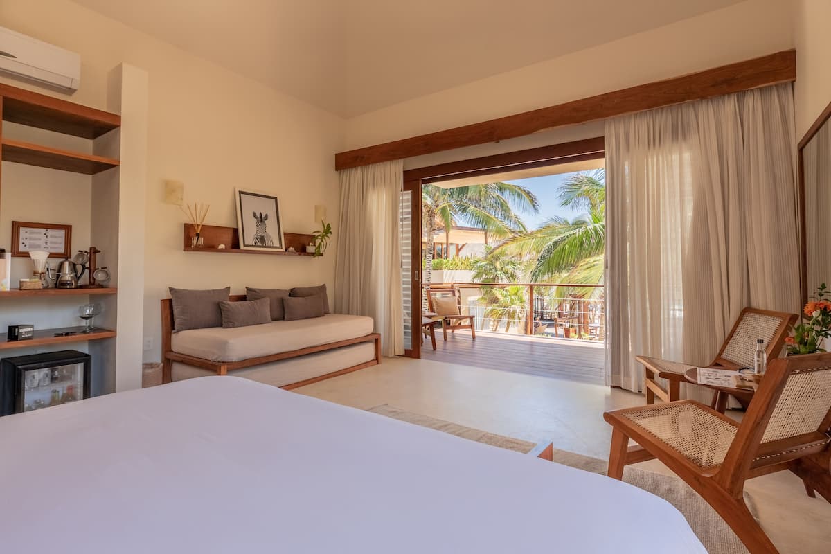 Suite, Balcony, Sea View | 1 bedroom, Frette Italian sheets, premium bedding, pillowtop beds