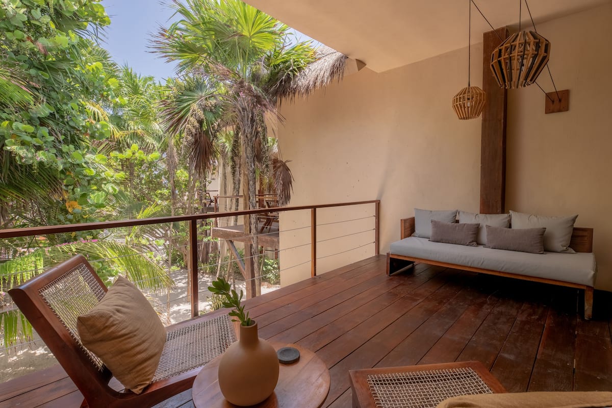 Garden view Balcony Suite | Garden view