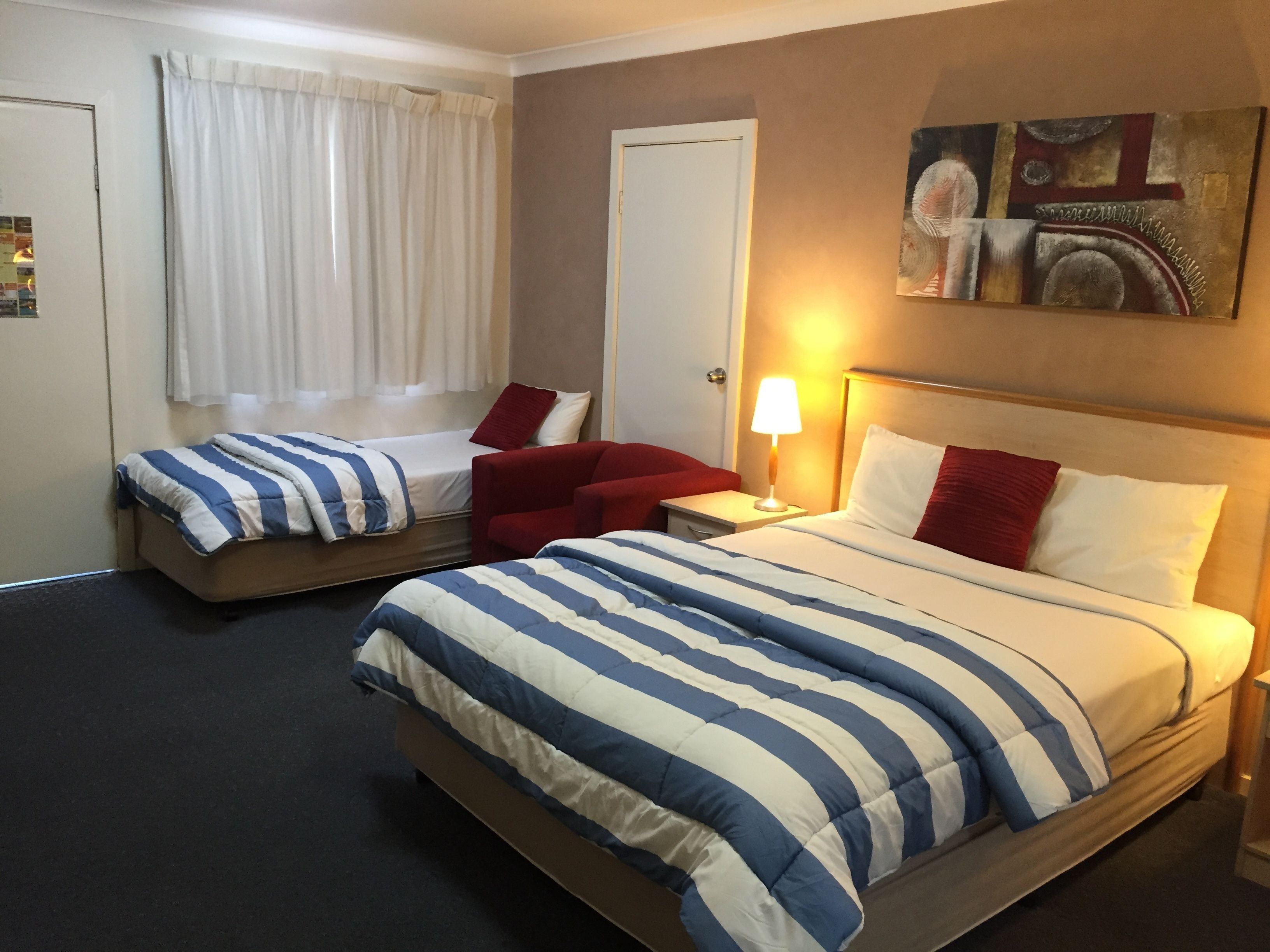 In-room safe, desk, soundproofing, iron/ironing board