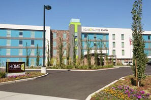 Exterior - Home2 Suites by Hilton Seattle Airport (Tukwila)