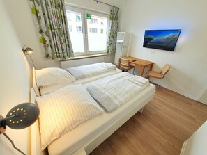 Dobbeltrom | Skrivebord, lydisolert og wi-fi (inkludert)