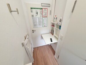 Economy Single Room, 1 Twin Bed | Desk, soundproofing, free WiFi