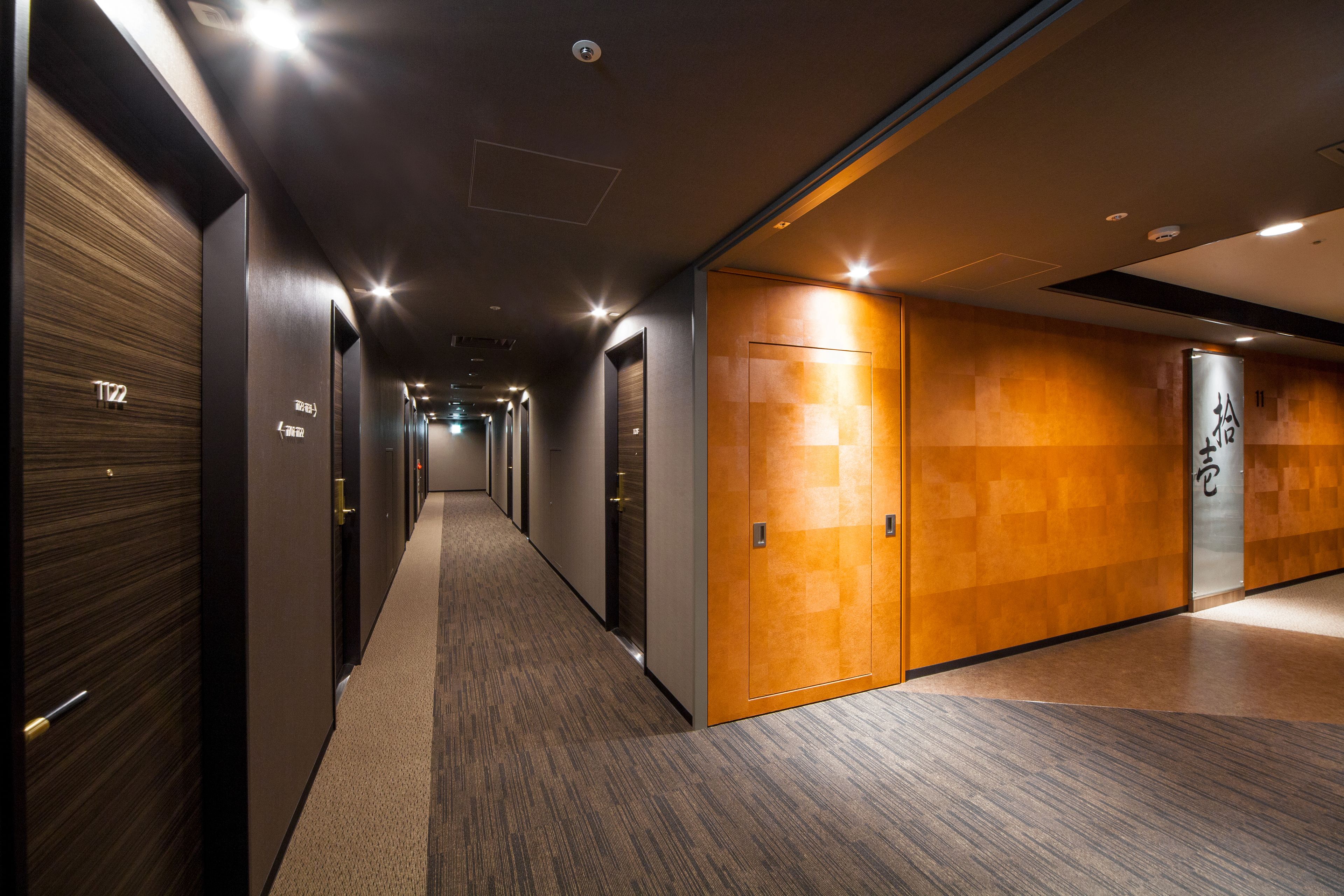 Vestibule