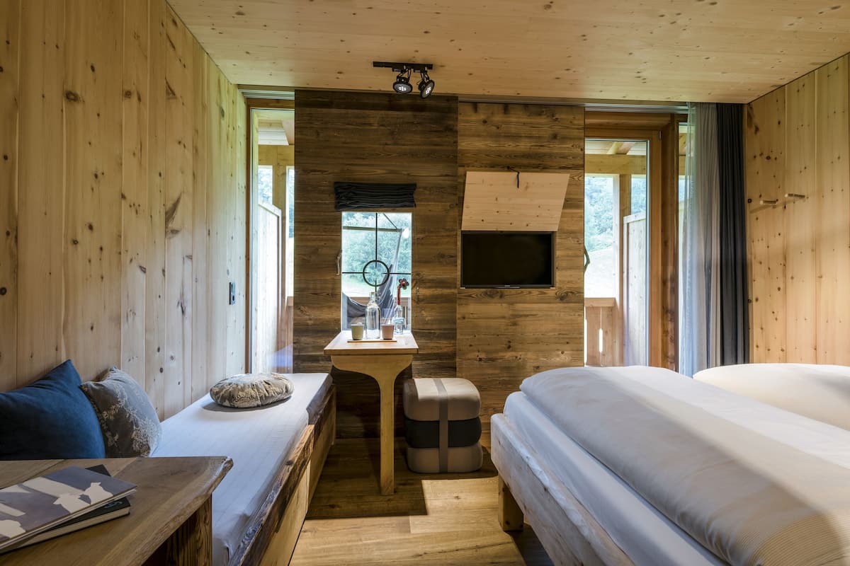 in-room safe, soundproofing, iron/ironing board, free cots/infant beds