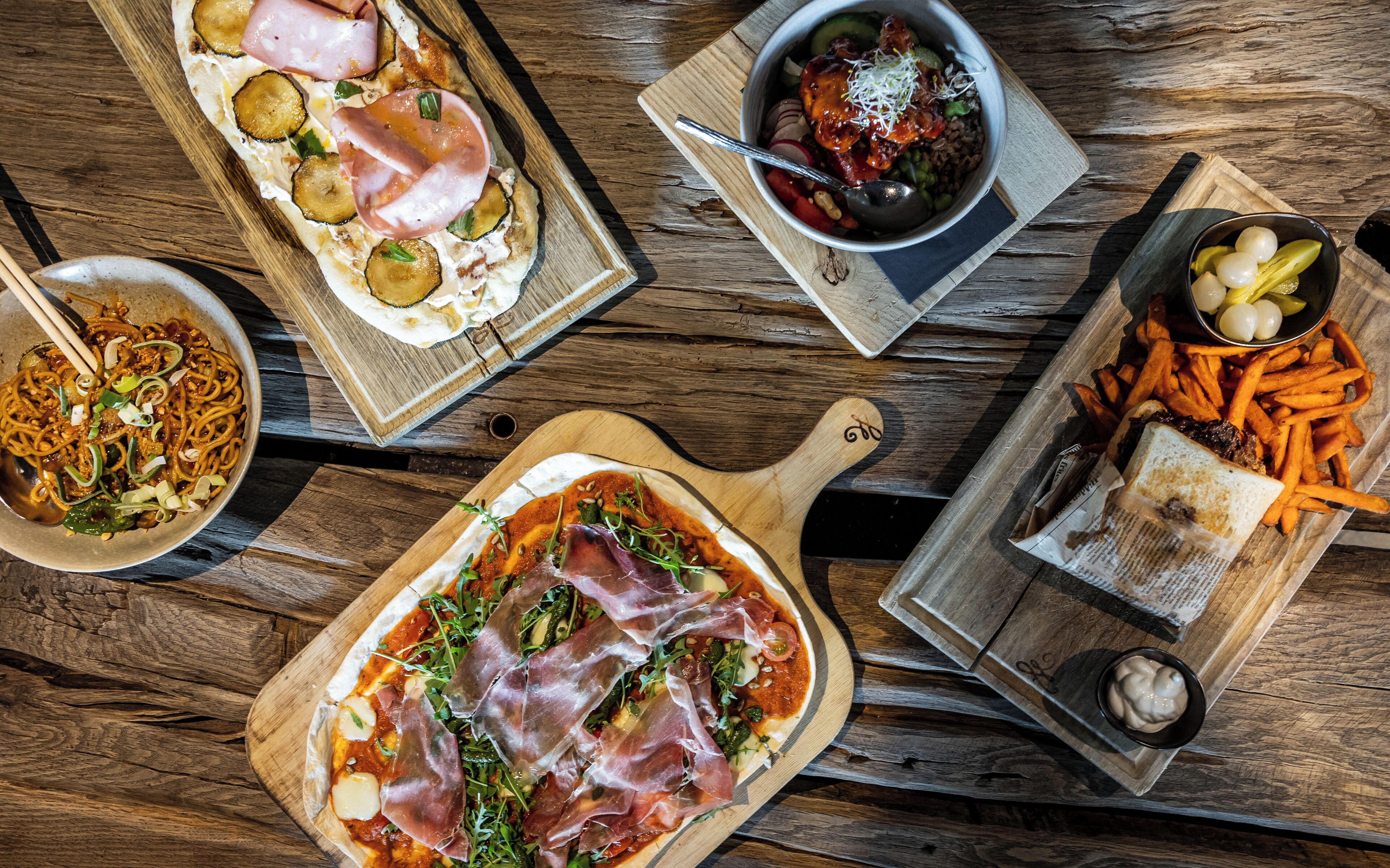 breakfast, lunch, dinner served; regional cuisine