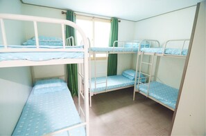 Premium bedding, rollaway beds, free WiFi