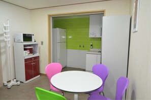 Deluxe Suite with Kitchen (Private bathroom) | Zimmerausstattung