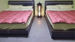 Premium bedding, rollaway beds, free WiFi - Kimchee Downtown Guesthouse - Hostel (Seoul)