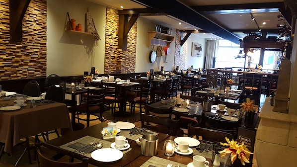 Inbegriffenes Frühstücksbuffet