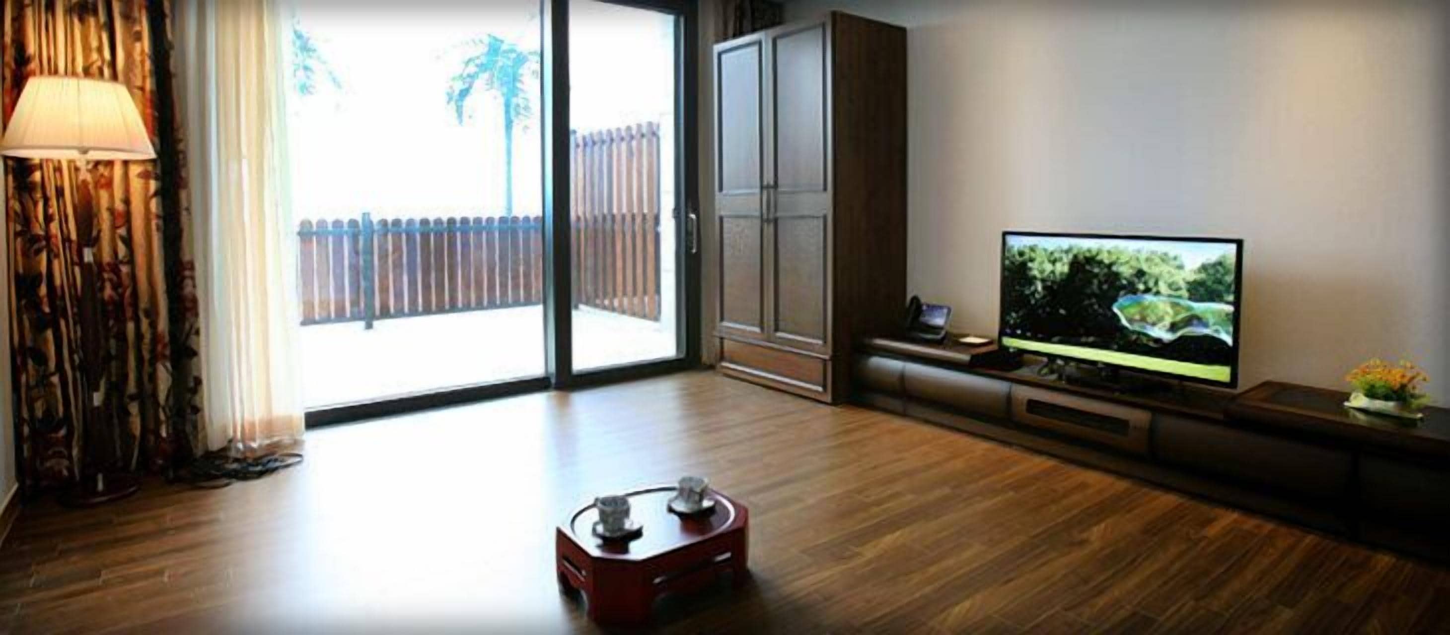 Terrace Ondol Room | Premium bedding, individually furnished, desk, blackout drapes