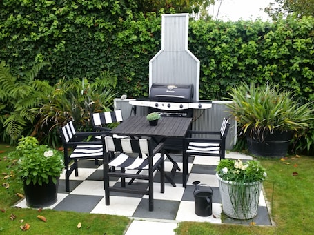 1960's Suite | Terrace/patio