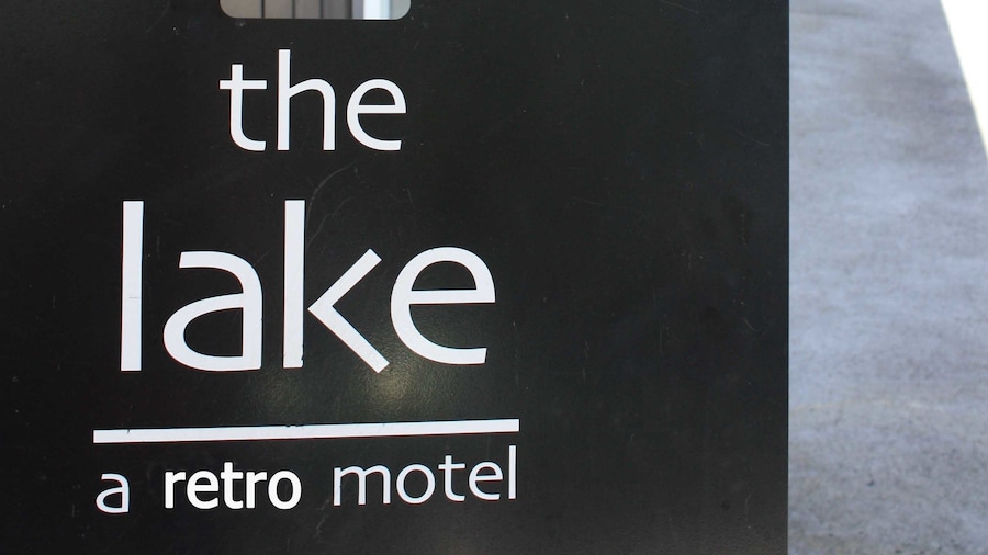 The Lake Motel