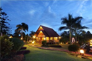 Exterior - Citra Cikopo Hotel (Megamendung)