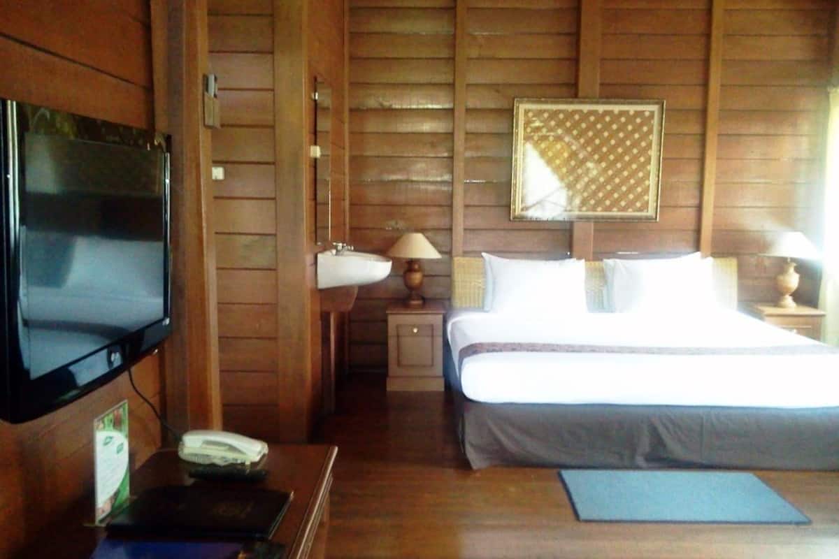 Habitación superior | Minibar, escritorio, wifi gratis y ropa de cama