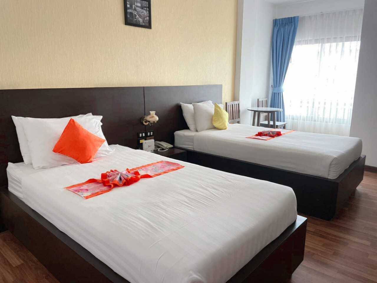 superior twin room | room amenity