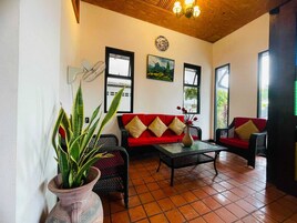 Televisión de pantalla plana