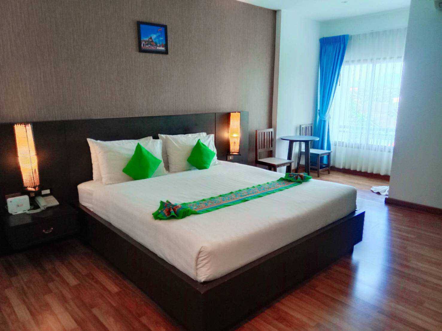 superior double room | 1 bedroom, premium bedding, desk, blackout curtains