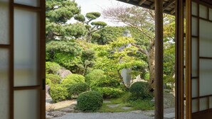 貴賓室 (1階庭園側, 禁煙) | 部屋からの景観