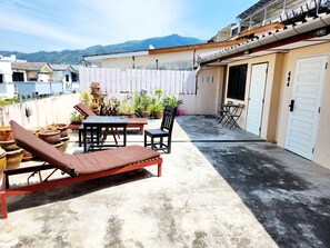Rooftop terrace - SEATEL Phuket Patong Beach (Patong)
