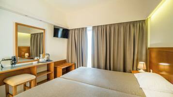 Soundproofing, free WiFi