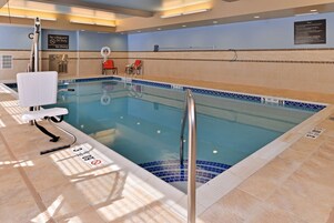 Una piscina techada