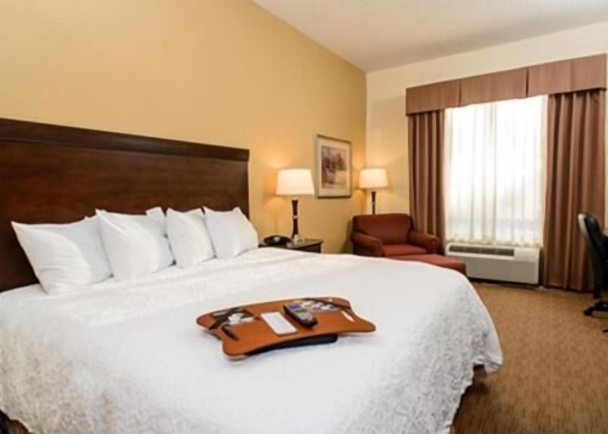 In-room safe, desk, free WiFi, bed sheets