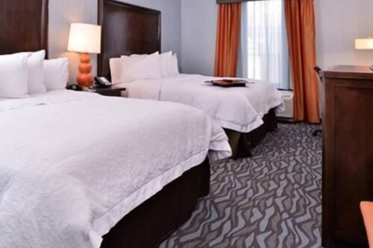 In-room safe, desk, free WiFi, bed sheets