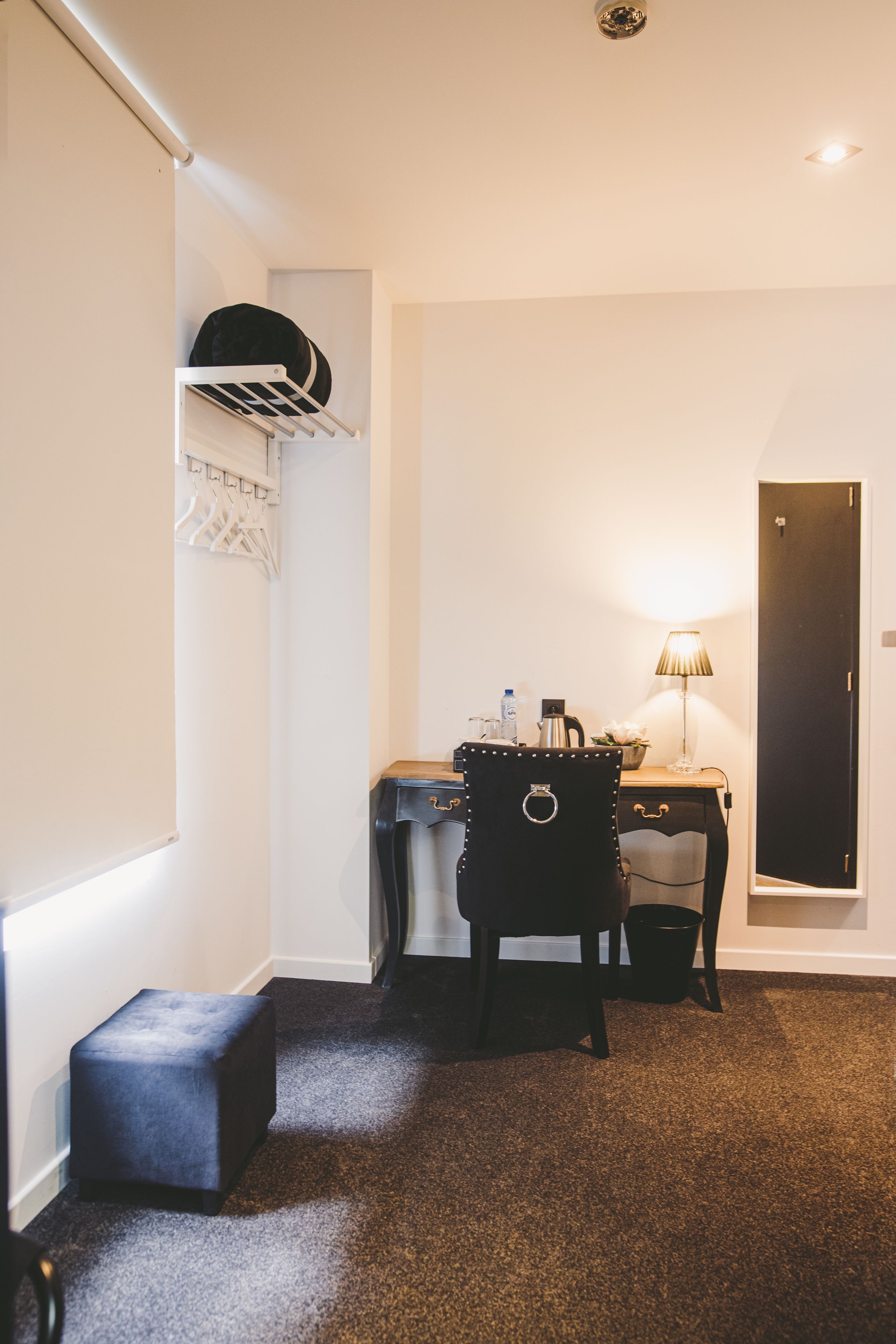 standard double room | premium bedding, individually furnished, desk, free wifi