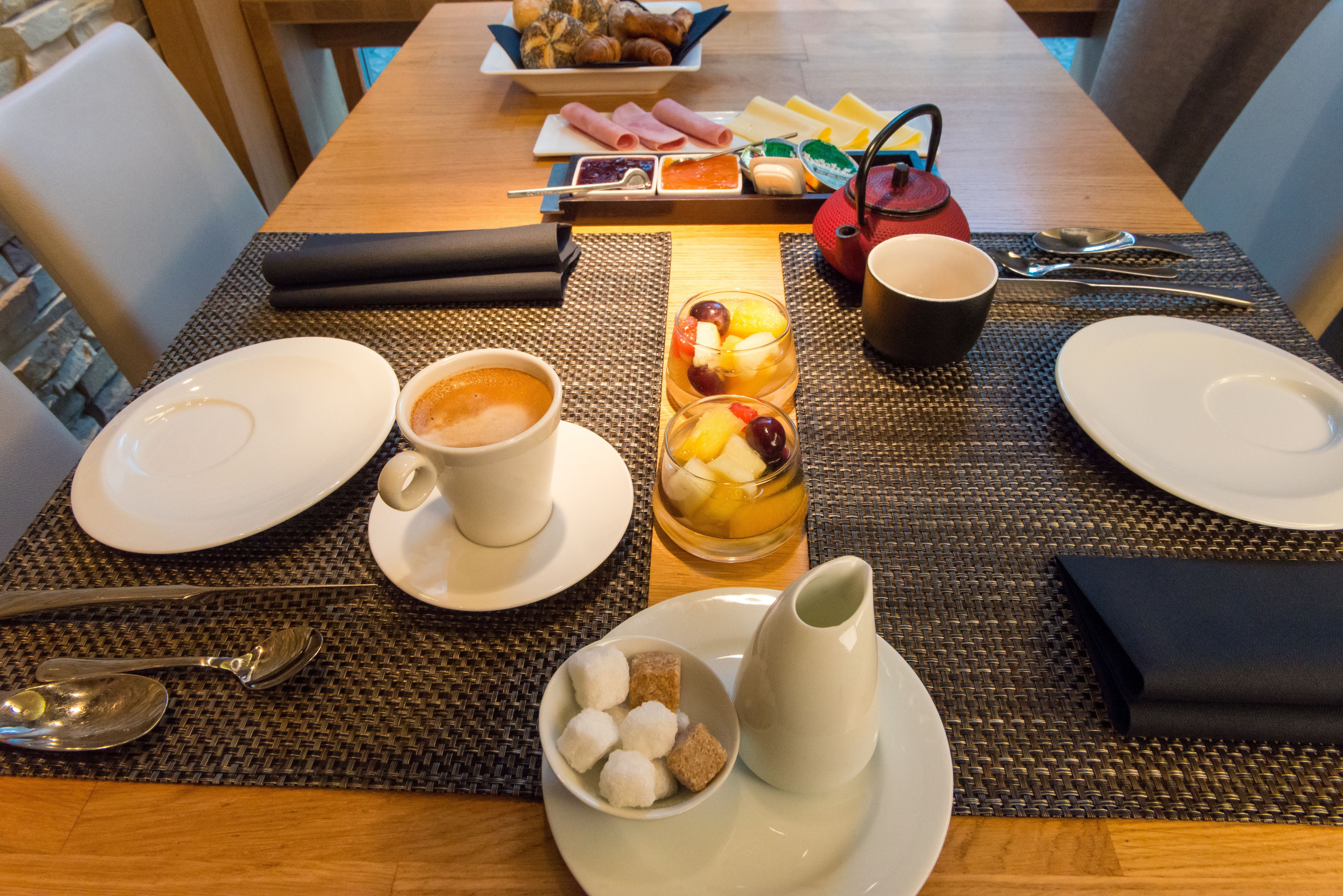 daily continental breakfast (eur 16 per person)