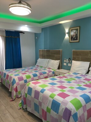 Dobbeltrom – basic | Minibar, safe på rommet, wi-fi (inkludert) og sengetøy