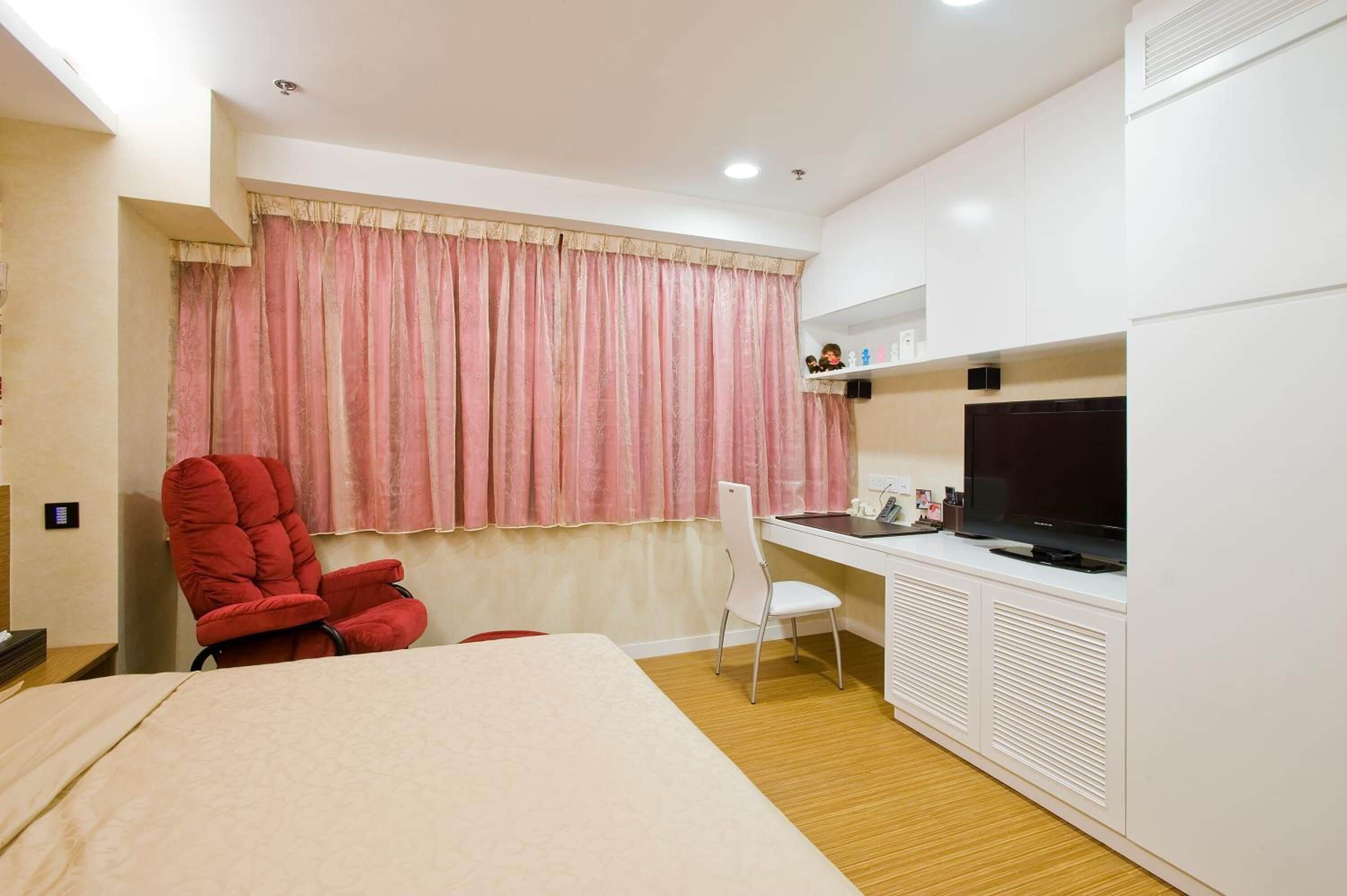 Photo - Mingle With The Star