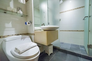 Deluxe Double Room | Bathroom - Mingle Place With The Star (Hong Kong)