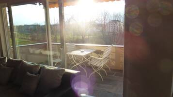 Appartement, 1 lit double et 1 canapé-lit, balcon, vue montagne | Balcon