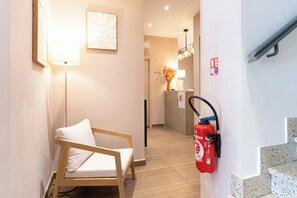 Reception - Hôtel CasaBella (Mouans-Sartoux)