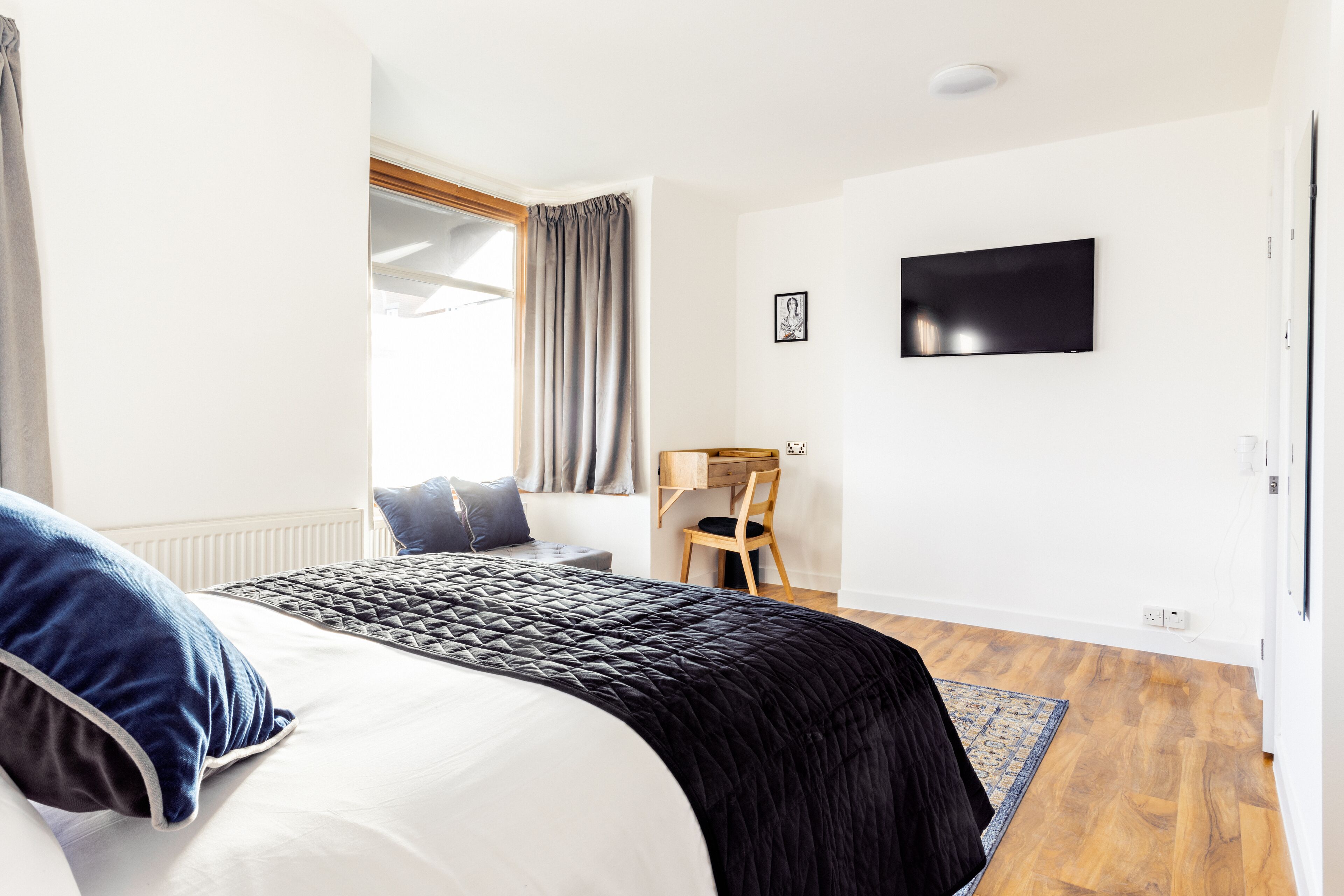 Photo - Cambridge House Hotel