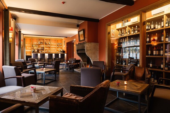 Bar (in der Unterkunft)