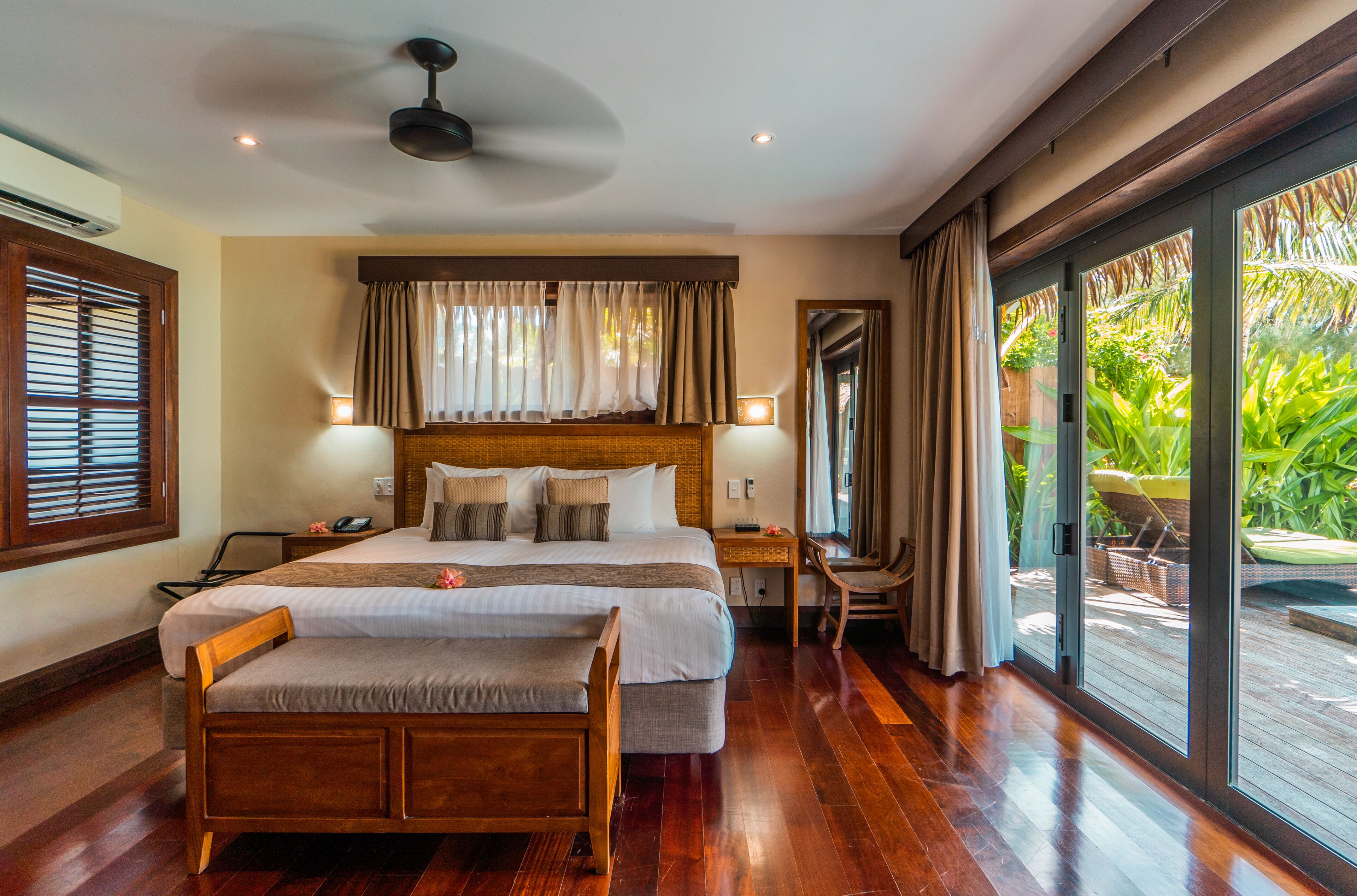 2 bedroom premium beachfront are | in-room safe, desk, free wifi, bed sheets