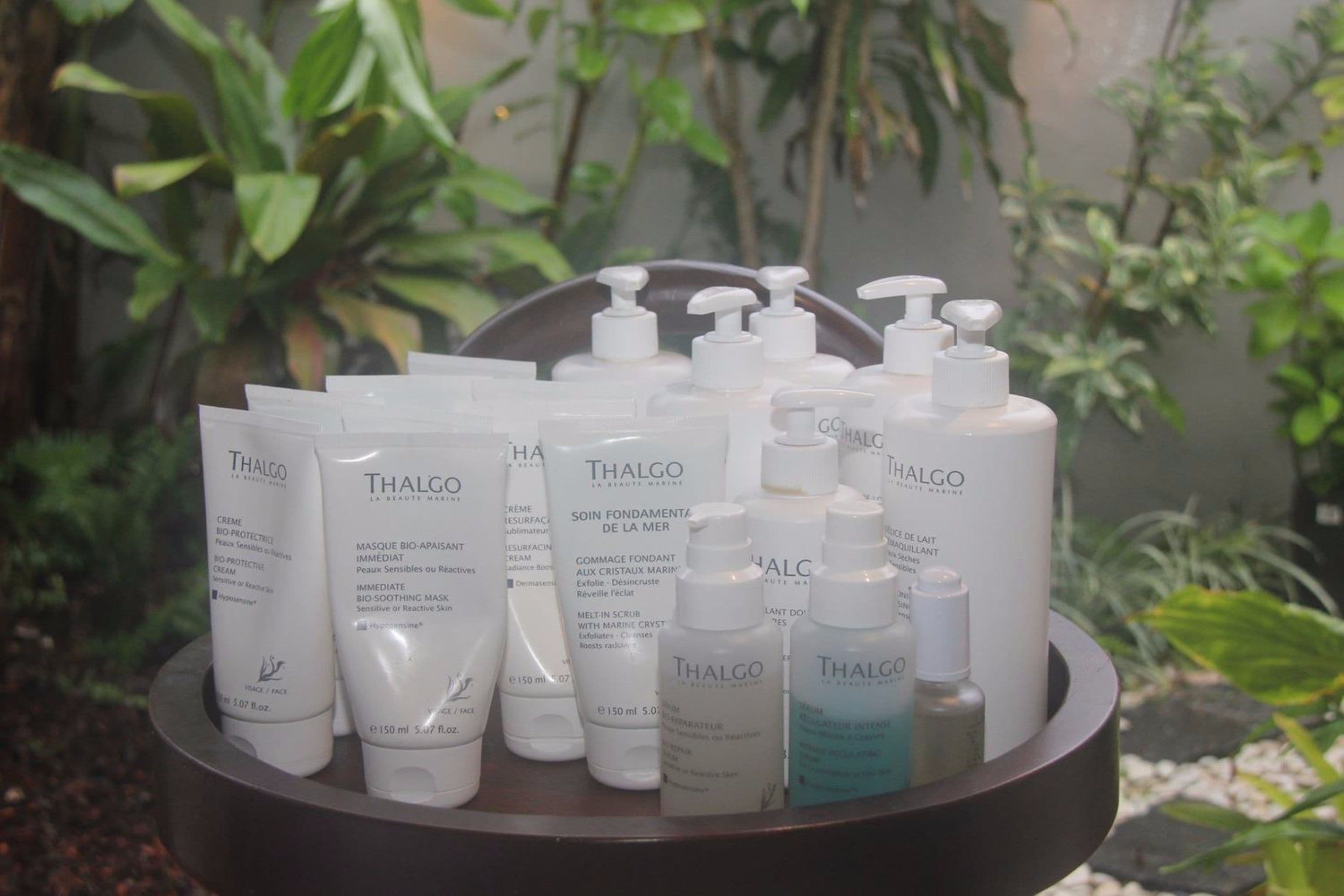 body treatments, aromatherapy, hot stone massages, body wraps