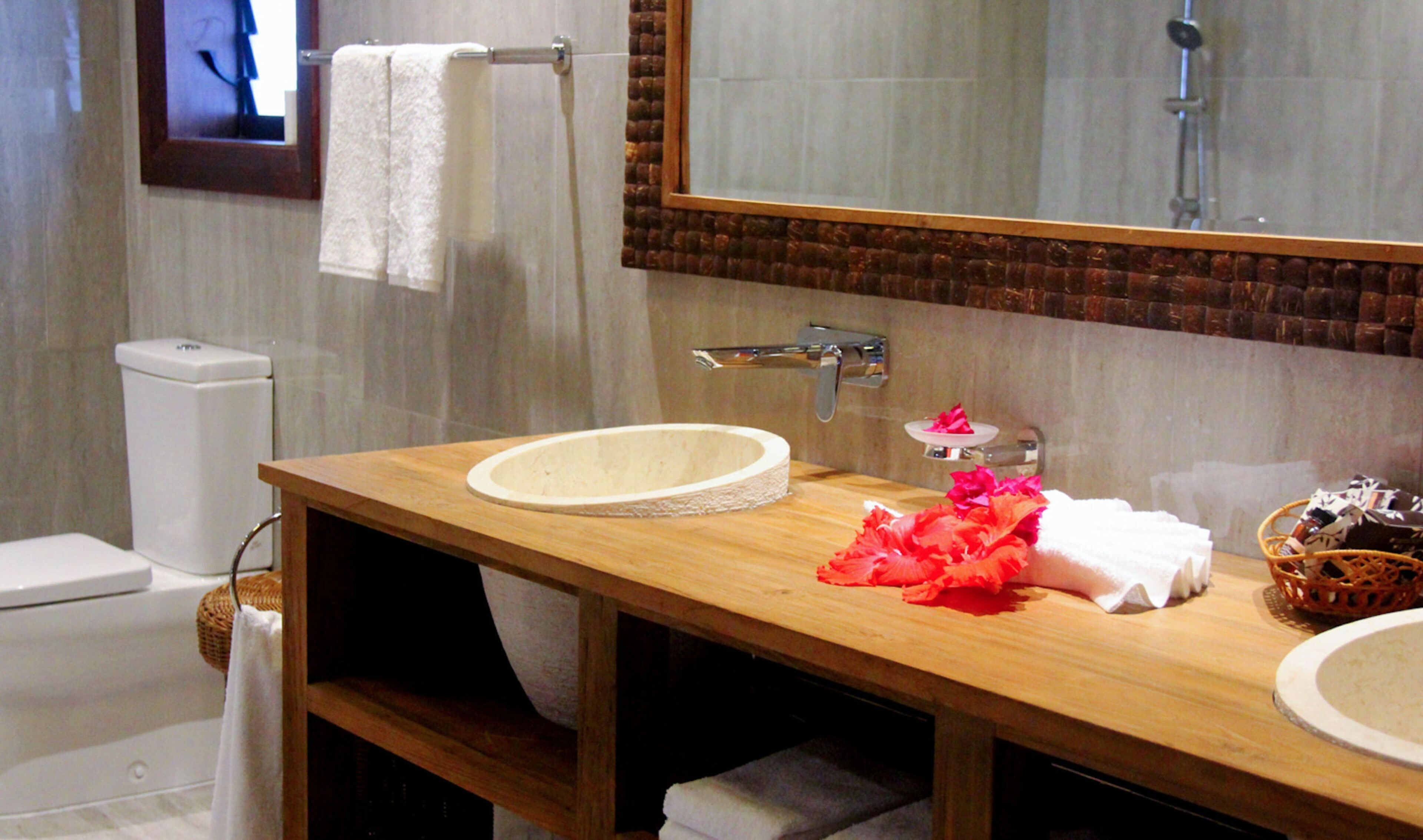 beachfront are | bathroom | separate bathtub and shower, rainfall showerhead, hair dryer, bathrobes