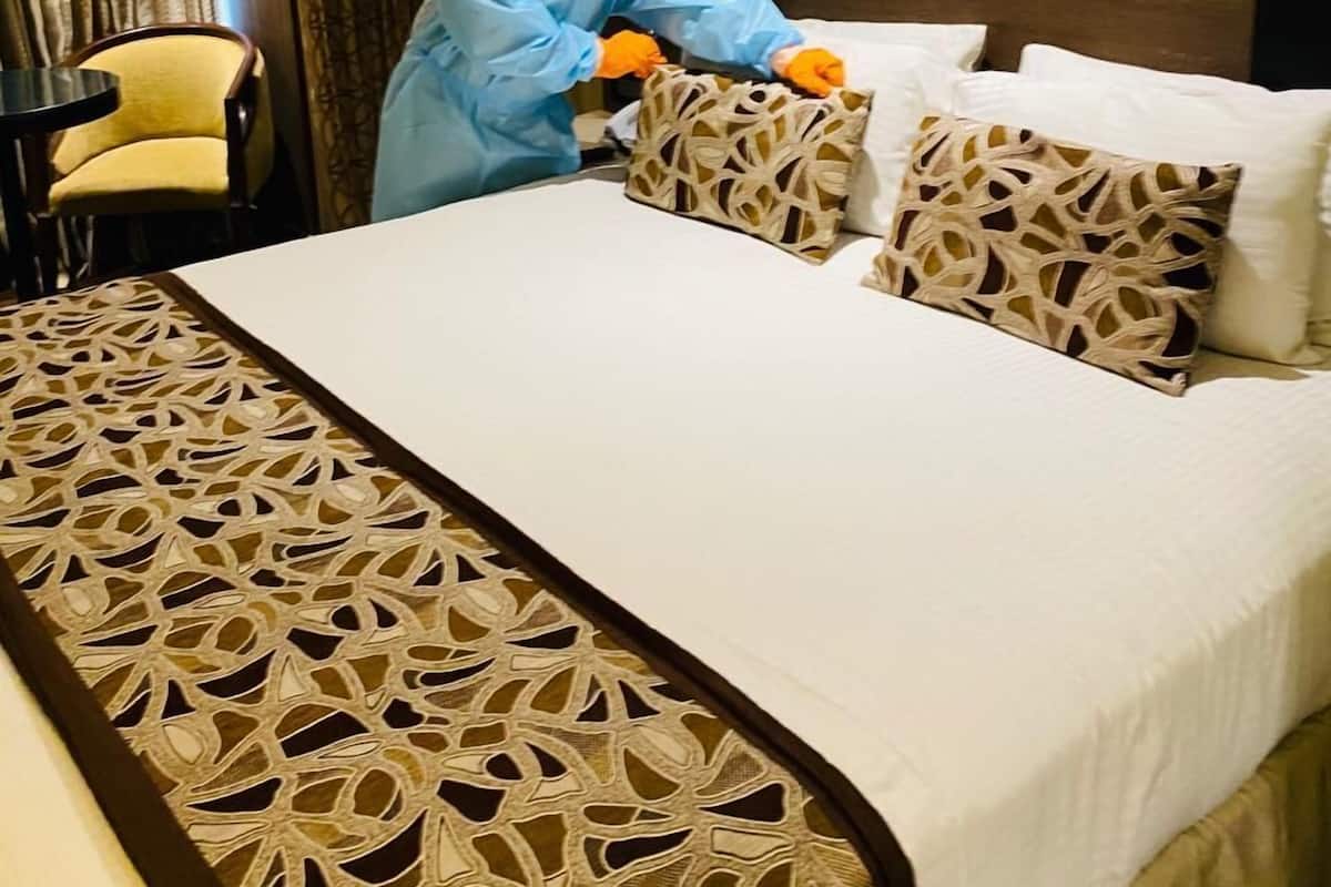 Egyptian cotton sheets, premium bedding, down duvets