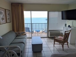 Standard Room, (1 Queen Murphy Bed and 1 Sofa Bed) | Iron/ironing board, rollaway beds, free WiFi, bed sheets